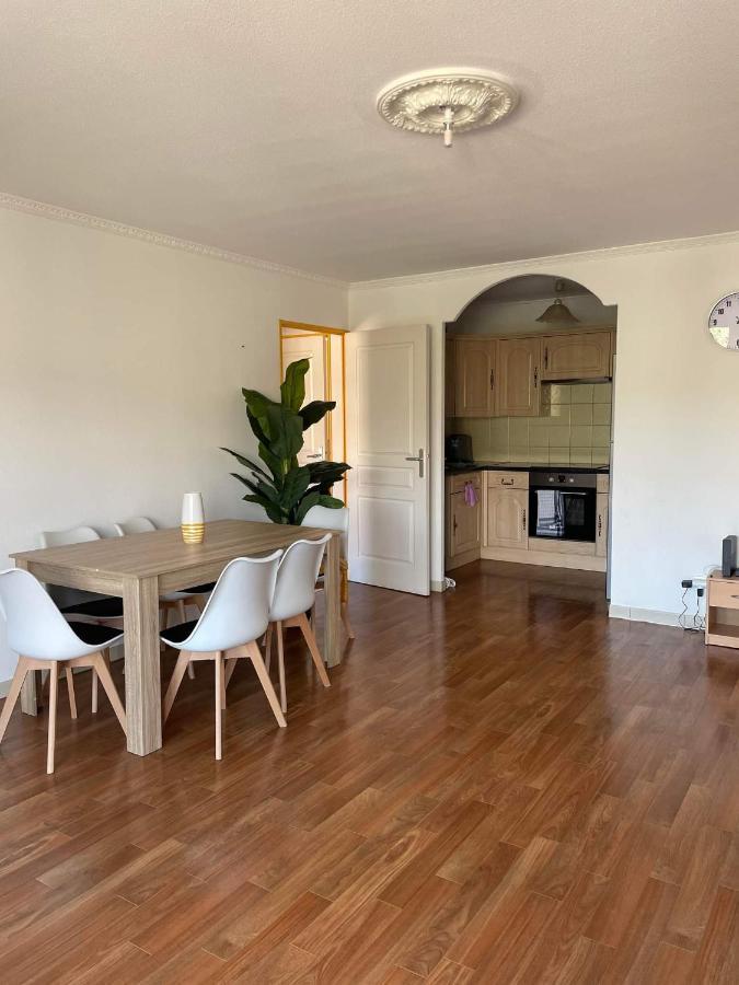 Chhun Apartment Draguignan Luaran gambar