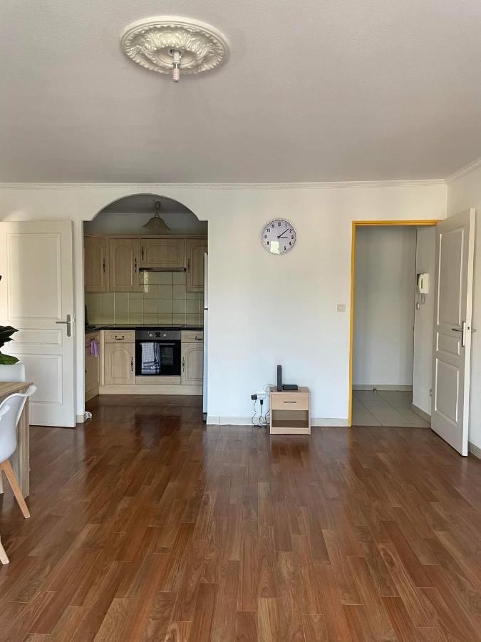 Chhun Apartment Draguignan Luaran gambar